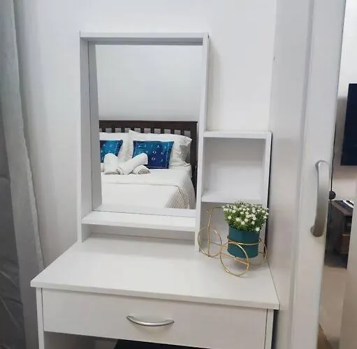 Trig Place Almonddrive Near Sm Seaside With Wifi Netflix Pool & Parking Appartement *