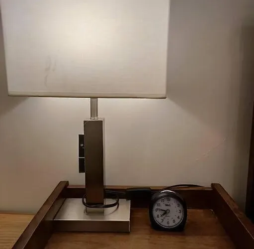 Appartement Trig Place Almonddrive Near Sm Seaside With Wifi Netflix Pool & Parking Talisay (Cebu)