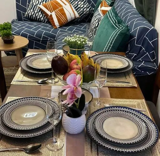 Trig Place Almonddrive Near Sm Seaside With Wifi Netflix Pool & Parking Talisay (Cebu)