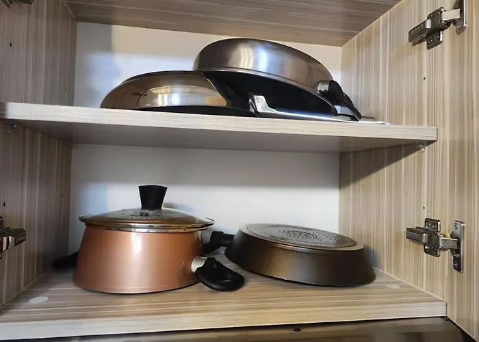 Appartement Trig Place Almonddrive Near Sm Seaside With Wifi Netflix Pool & Parking *